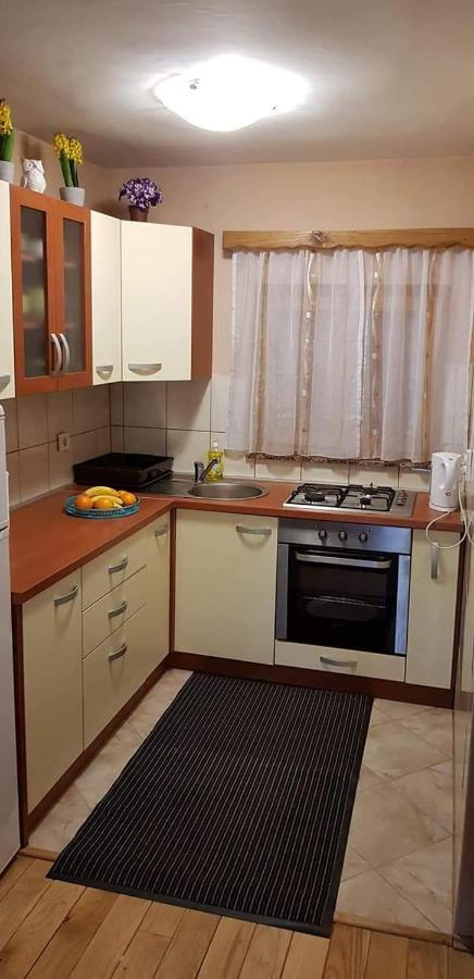 Villa Kuca Za Odmor"Miran San" Podgorić Esterno foto