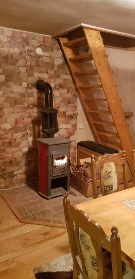 Villa Kuca Za Odmor"Miran San" Podgorić Esterno foto