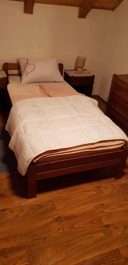 Villa Kuca Za Odmor"Miran San" Podgorić Esterno foto